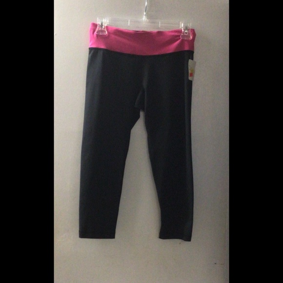 🌟Active Wear Yoga Capri-Pink - Picture 2 of 7